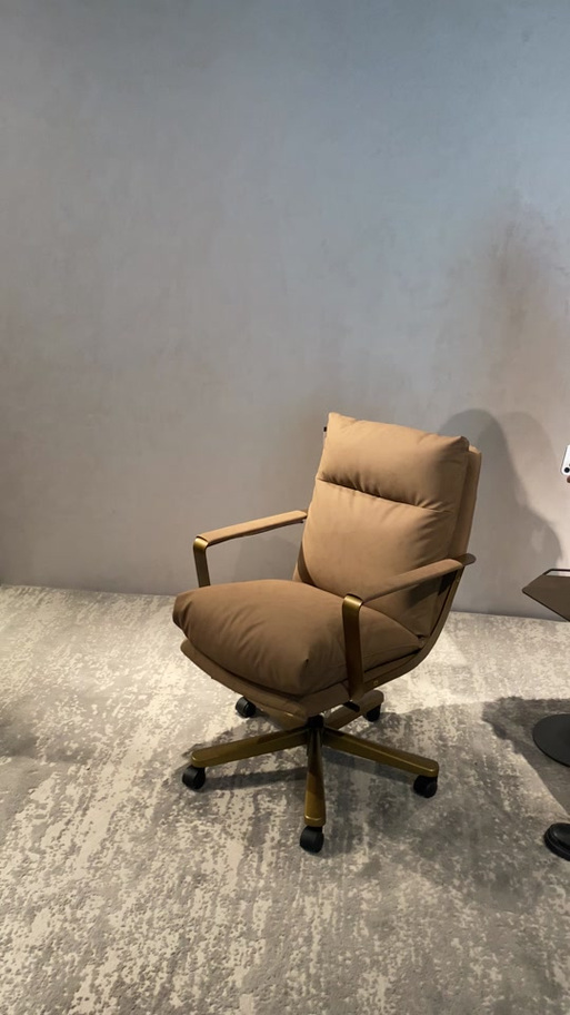 走进佛山家具工厂展厅 实拍那些值得入手的办公好物