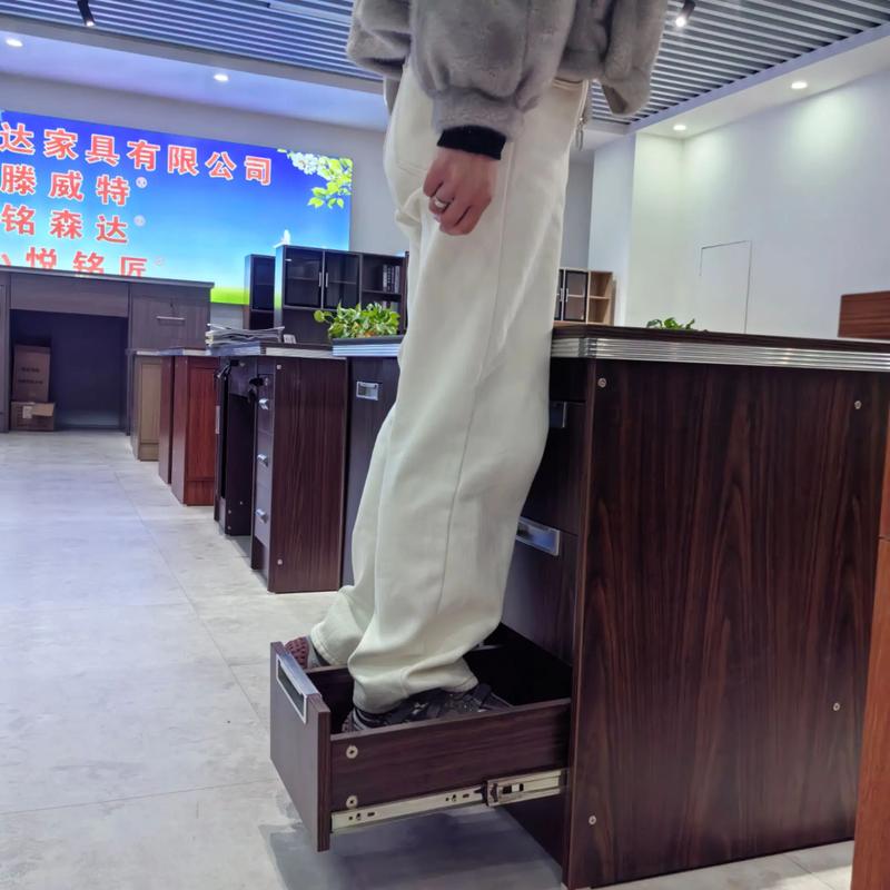 好质量看得见！源头工厂直营办公家具，办公桌还能这样选
